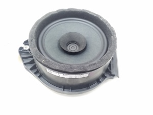  Rear side door speaker 