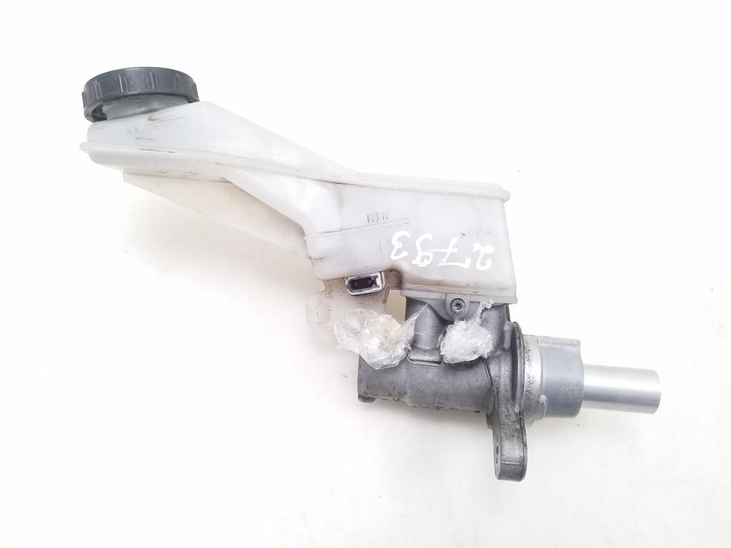 Used NISSAN Qashqai Master cylinder