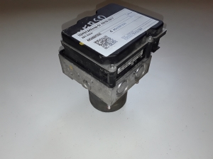 TOYOTA Verso-S NLP-12 (2010–2017) ABS Steuergerät 445400F050 - 3