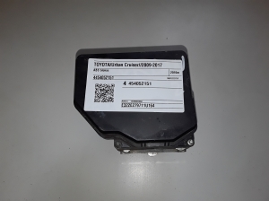 TOYOTA Urban Cruiser (2009–2017) ABS Steuergerät 4454052151 - 2
