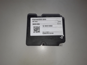 Kia ceed (2012–2018) ABS unit 589201H950 - 2