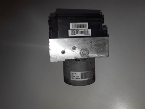 Kia ceed (2012–2018) ABS unit 589201H950 - 3