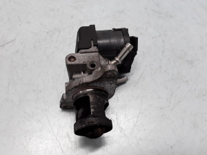  EGR valve 