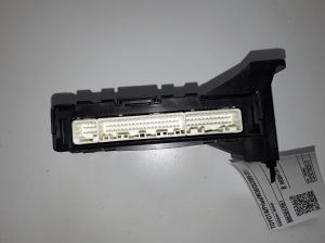 TOYOTA Prius W30/35 (2009–2015) Juhtplokk 8865047061 - 3