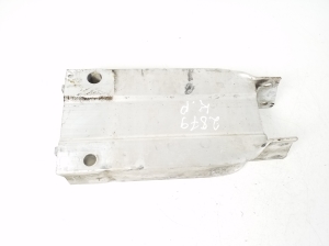 Mercedes Benz C-Class 204 (2007–2014) Front bumper reinforcement damper A2046201195 - 3
