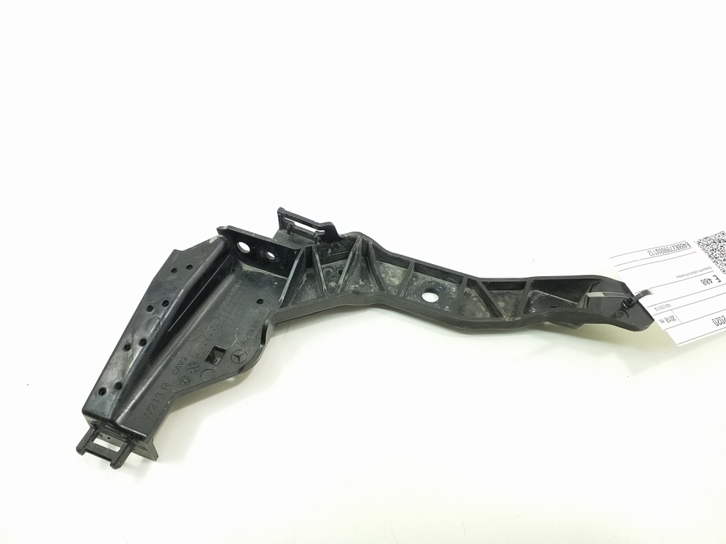 MERCEDES-BENZ E-Class W213/S213/C238/A238 (2016-2024) Rear Right Bumper Bracket A2138850114 20428740