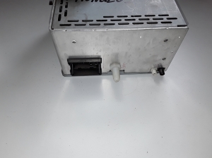 Ford Mondeo IV (2007–2015) Radio (head unit) E1110R035350 - 3