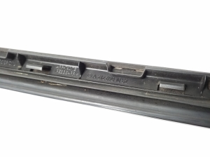 Mercedes Benz E-Class W212 (2009–2015) Windshield pillar outer molding A2126901082 - 4