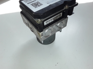 Honda CR-V (2006–2012) ABS Steuergerät 0265950679 - 3