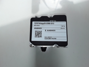 TOYOTA Aygo B 10 (2005–2014) ABS unit 445400H020 - 3