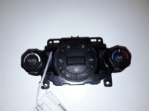 Ford EcoSport (2013–2026) Heater control panel DN1T18C612AF - 2