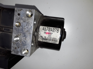 Mitsubishi Grandis (2003–2011) ABS Steuergerät 4670A078 - 2