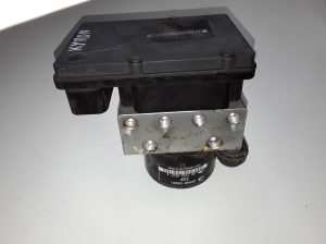 SsangYong Kyron (2005–2015) ABS unit 4894009001