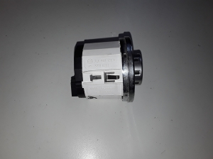 Volkswagen Touareg I (2002–2010) Other switch 7L6927135E - 3