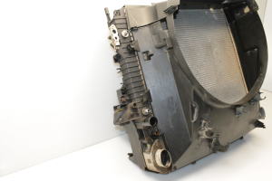 Land Rover Discovery III (2004–2009) Dzesēšanas radiators un tā daļas PCC500112 - 2