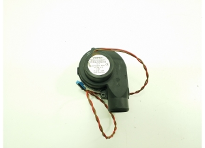   Fuse block cooling motor 