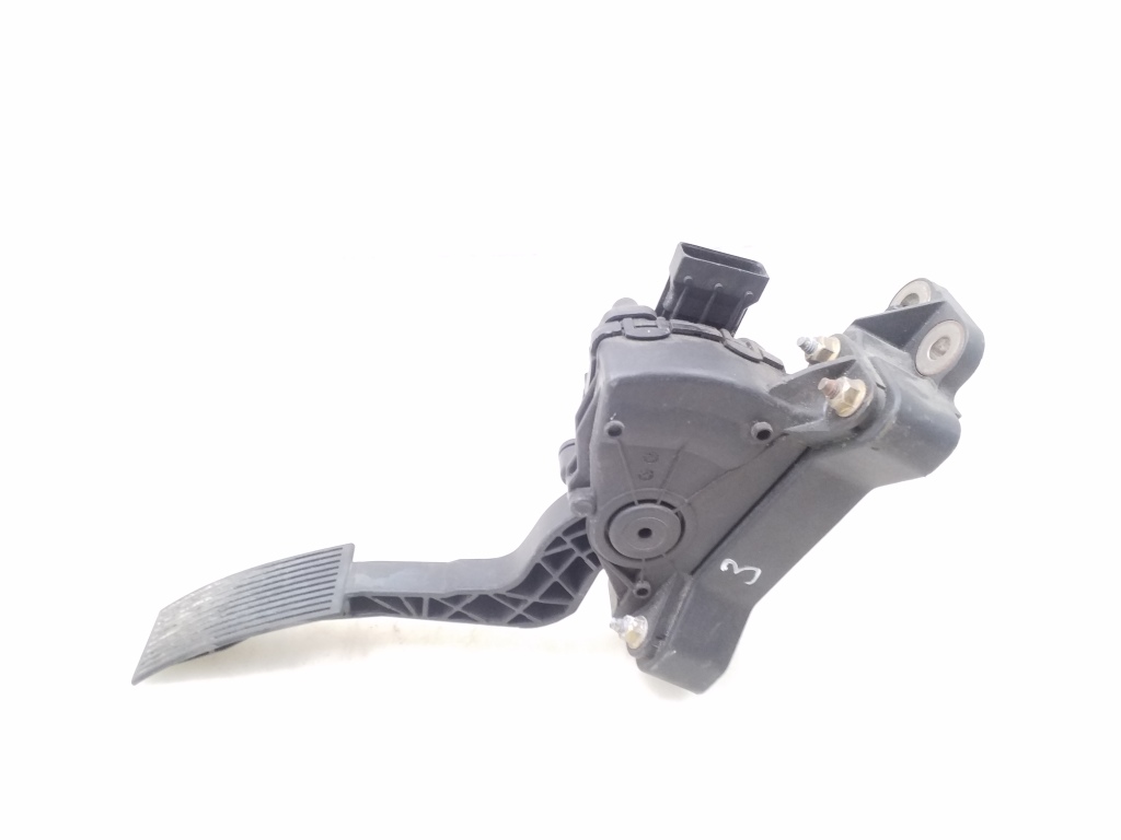 NISSAN Pathfinder R51 (2004-2014) Throttle Pedal 18002EA000 22146679