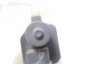 NISSAN Pathfinder R51 (2005–2012) Headlight leveling motor 26056AU300 - 2