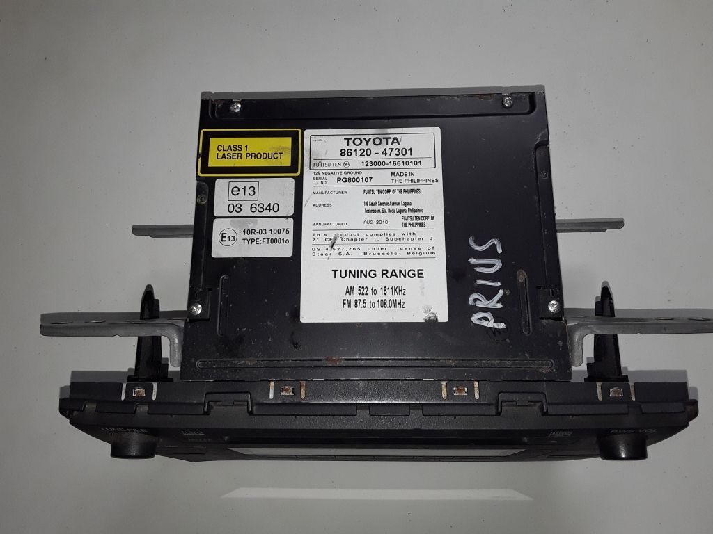 TOYOTA Prius 3 generation (XW30) (2009-2015) Музичний плеєр з GPS 8612047301 27797888