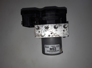 ABS unit - 589202Y930