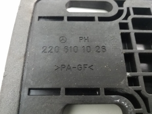 Mercedes Benz CL-Class 215 (1999–2006) Other bracket A2206101026 - 2