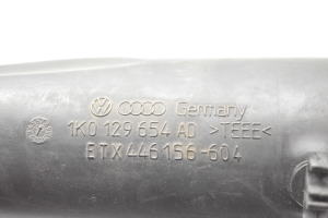 Volkswagen Touran I (2003–2010) Vahejahuti voolik 1K0129654AD - 2