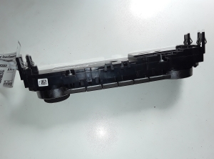 Land Rover Discovery IV (2009–2016) Autoraadio lüliti AH2218C858AF - 2