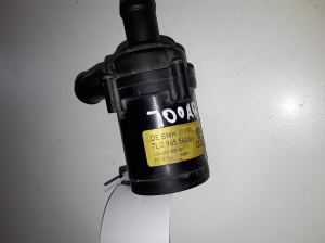 Volkswagen Touareg I (2002–2010) Auxiliary water pump 965561 - 2