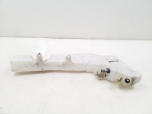 NISSAN Pathfinder R51 (2005–2012) Tagaklaasipesuri paak ja selle osad 28910EB500 - 3