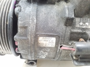  Air conditioner compressor 