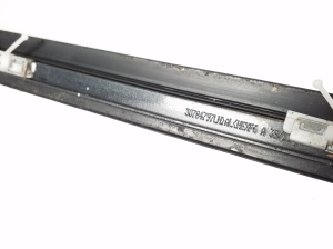  Windscreen strut outer 