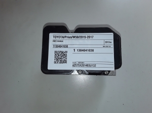TOYOTA Prius W50 (2015–2020) ABS Steuergerät 11304041030 - 2