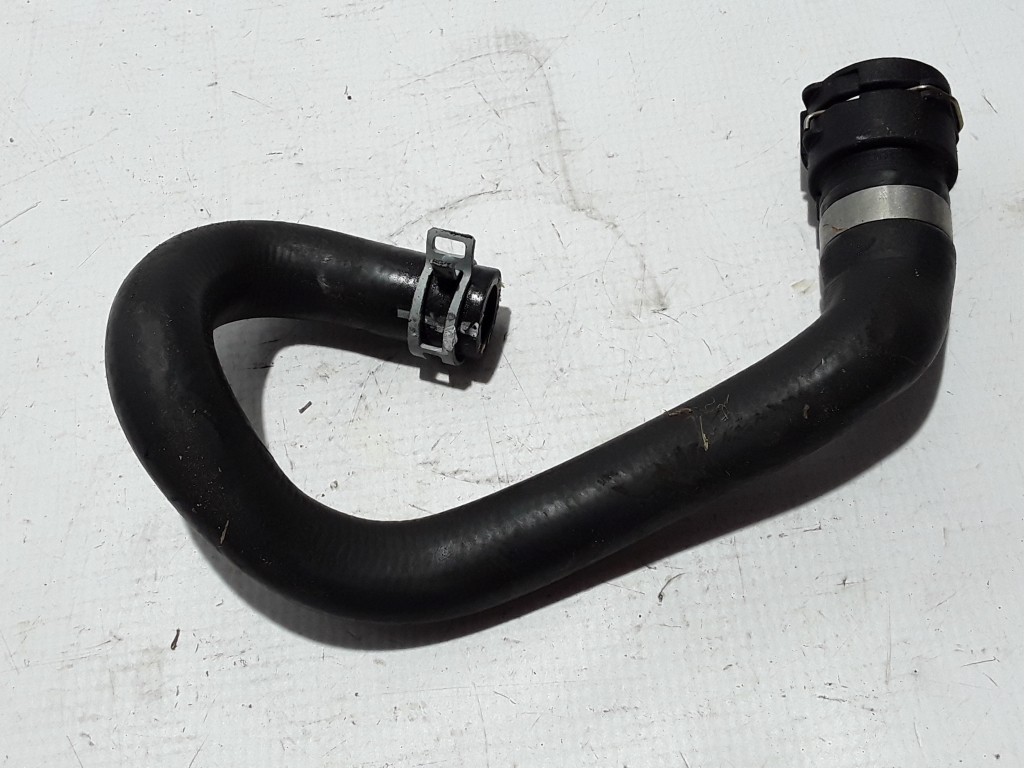 VOLVO XC60 2 generation (2017-2024) Right Side Water Radiator Hose 32203162 22407649