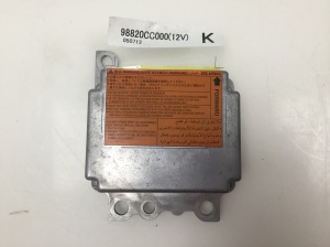 Airbagsteuergerät - 98820CC000