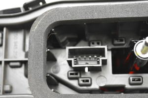 Volkswagen Up (2012–2026) Rear corner light 1S0945096G - 2