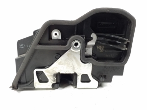 BMW 1 SERIES F20 (2010–2026) Rear side door lock 7202147 - 2