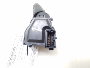 NISSAN X-Trail T30 (2001–2007) Windshield wiper switch 252608H905 - 3