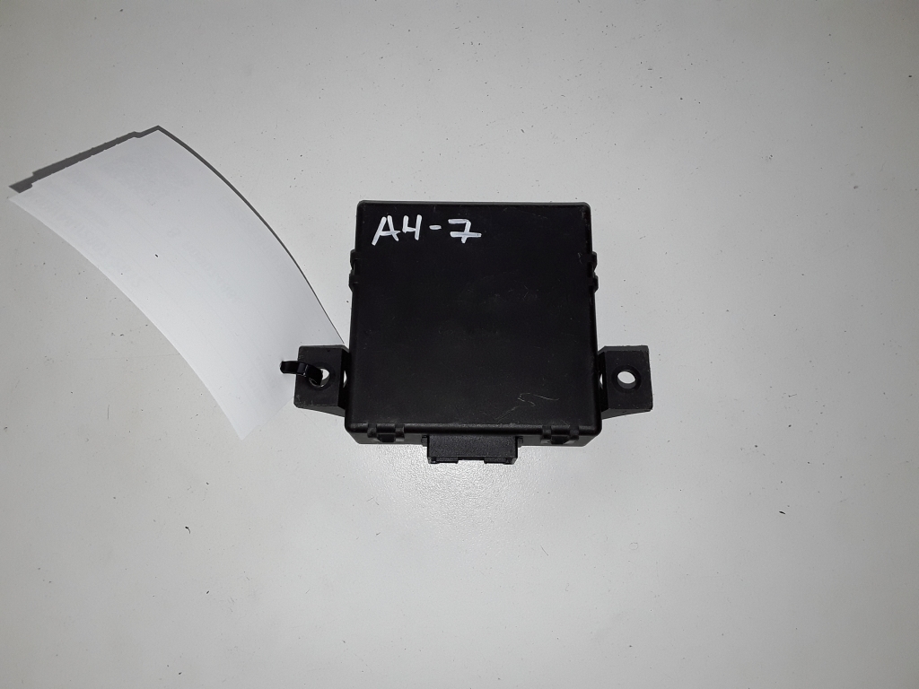 AUDI A4 B8/8K (2011-2016) Alte unități de control 8R0907468L 26389583