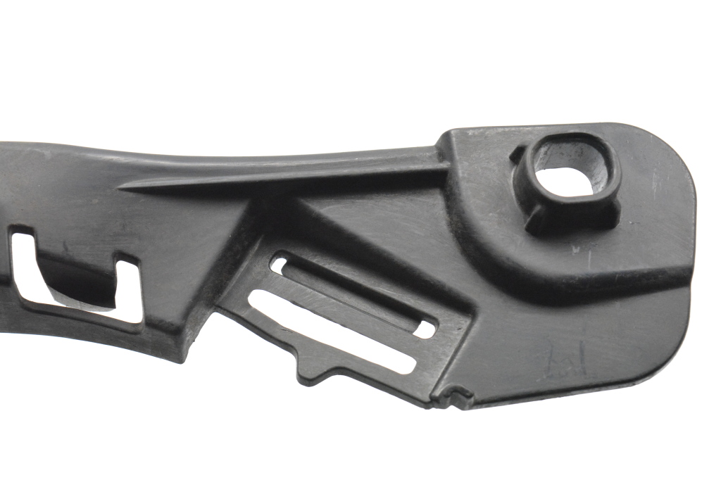 Mercedes Benz E-Class W212 (2009–2015) Rear bumper bracket A2128850142 Mercedes Benz E-Class W212 (2009–2015) Rear bumper bracket A2128850142
