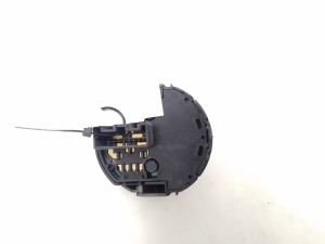NISSAN X-Trail T30 (2001–2007) Differential lock switch - 2