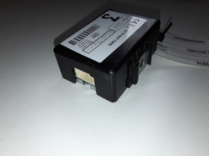 TOYOTA Yaris (2011–2020) Control unit R0311005 - 3