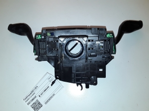 Ford Focus (2011–2018) Slēdzis un tā detaļas BV6T13N064AF - 2