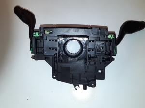 Ford Focus (2011–2018) Schalter und seine Teile BV6T13N064AJ - 3