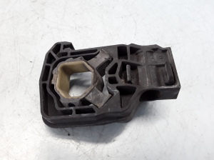   Radiator bracket  - 7575247  