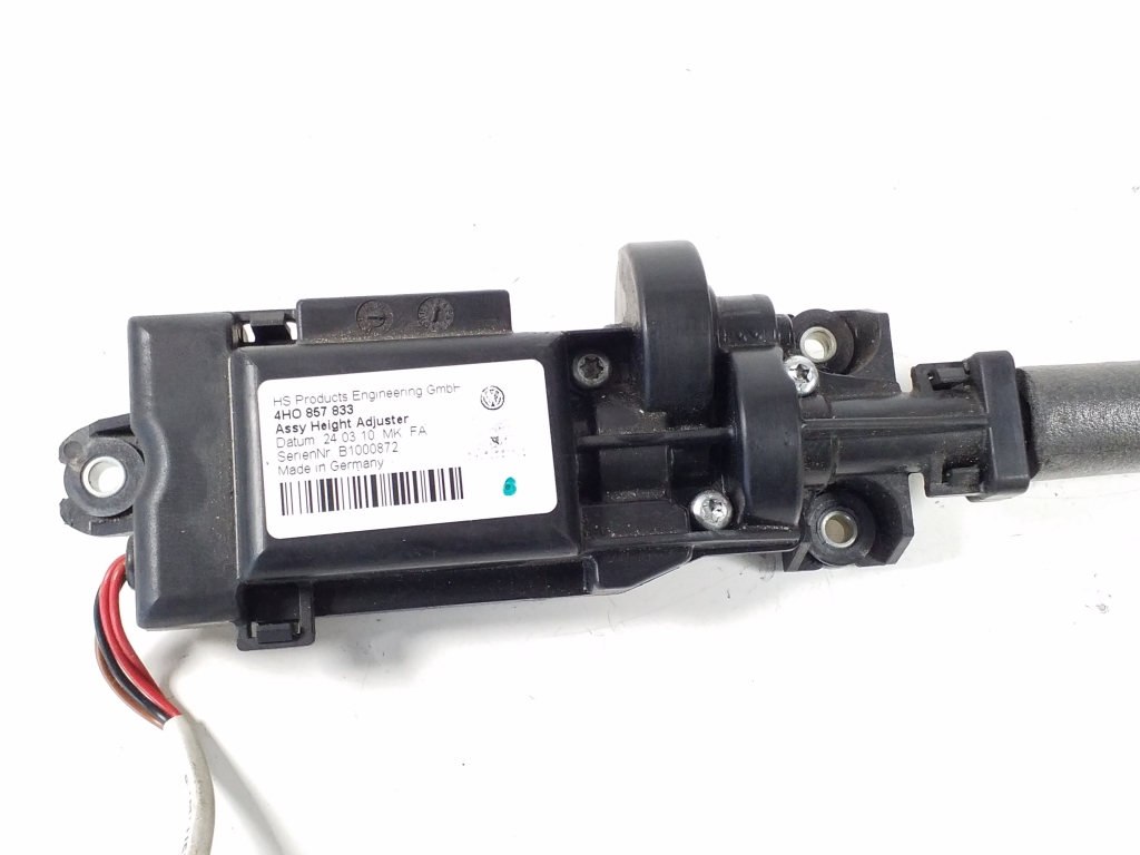 AUDI A8 D4/4H (2010-2018) Front Right Seat Belt Height Adjuster 4H0857833 21919004