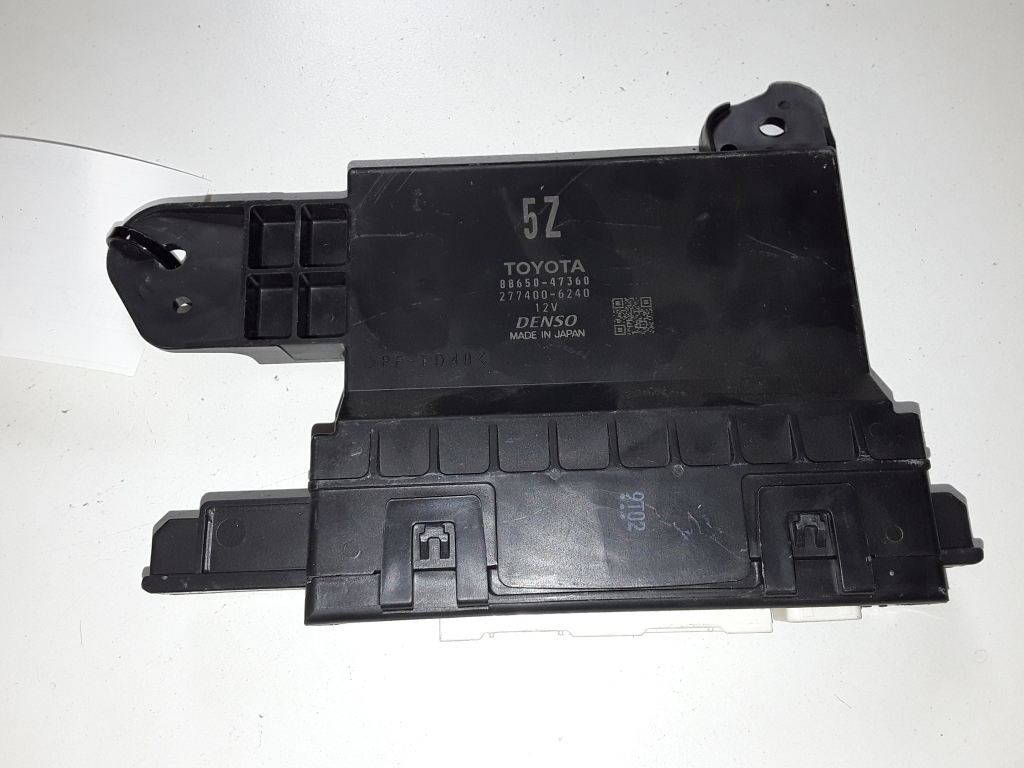 TOYOTA Prius 4 generation (XW50) (2015-2023) Other Control Units 8865047360 26389441