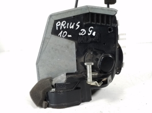 TOYOTA Prius W30/35 (2009–2015) Rear side door lock 6905047040 - 2