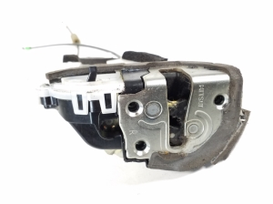 TOYOTA Prius W30/35 (2009–2015) Rear side door lock 6905047040 - 3
