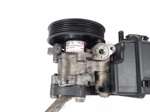  Power steering pump 