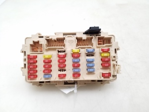   Fuse block holder under the hood 